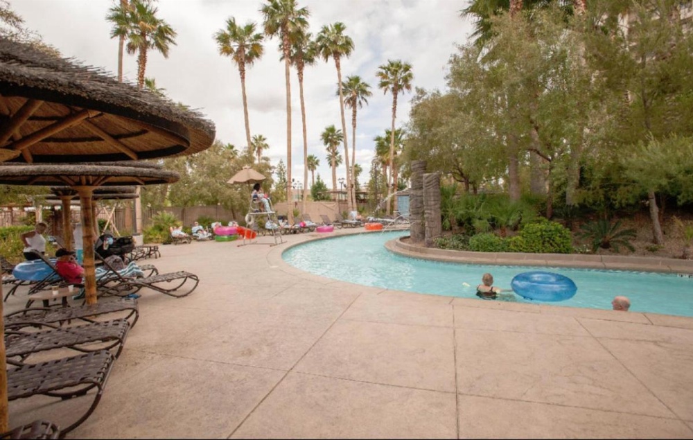 Suites at Tahiti Village Resort and Spa-No Resort Fee Image 7